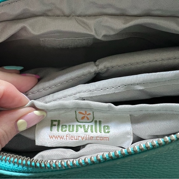 Fleurville Luxury Diaper Bag - Picture 5 of 16
